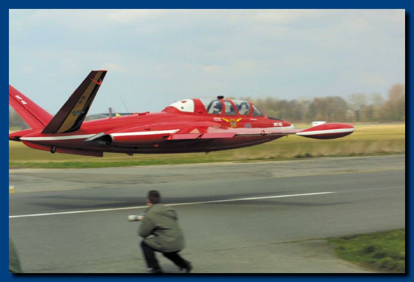 foto fouga b Go around